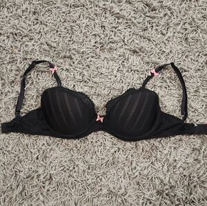 Betsy Johnson 30D Lace Bow Bra